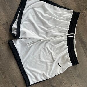 Nike Men's White and Black basketball Shorts